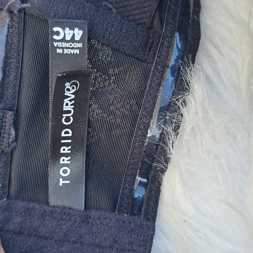 Torrid Bombshell Everyday Strapless Convertible B… - image 8